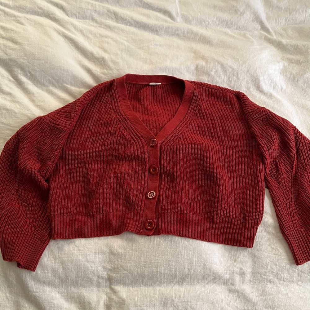 Cropped sweater